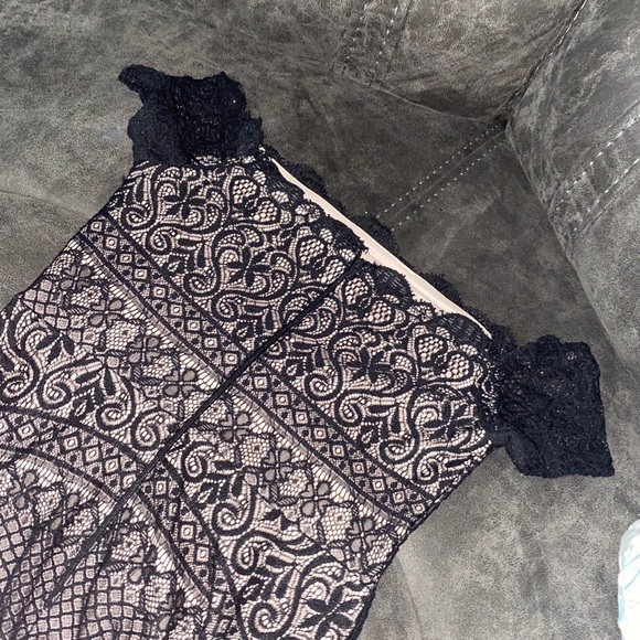 A size S dress. - Picture 4 of 4